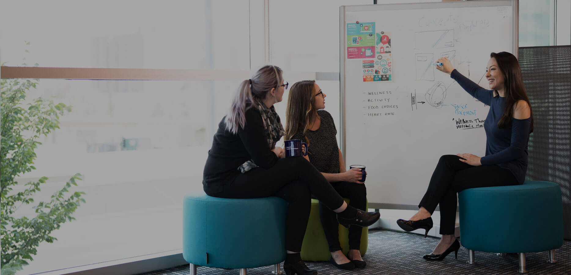 Digital marketing students having a meeting