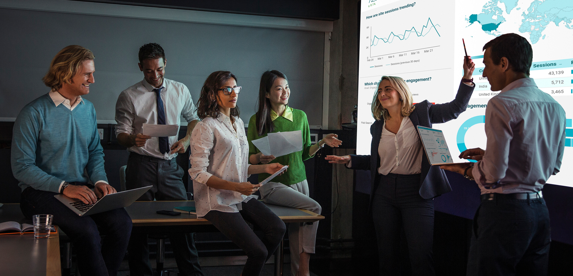 Professor and students in data management lecture