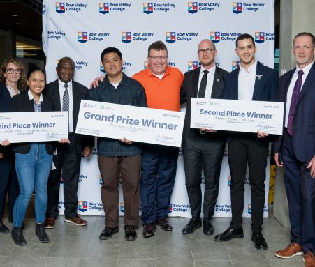 VentureQuest students pitch fantastic innovative business ideas around social enterprise