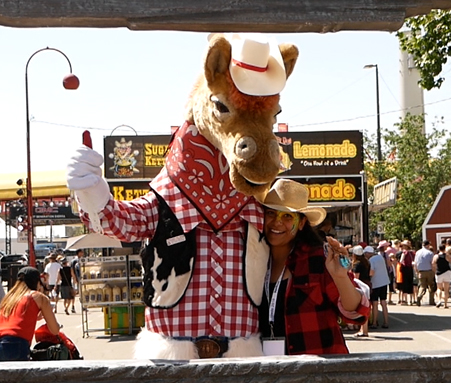 Giddy up!